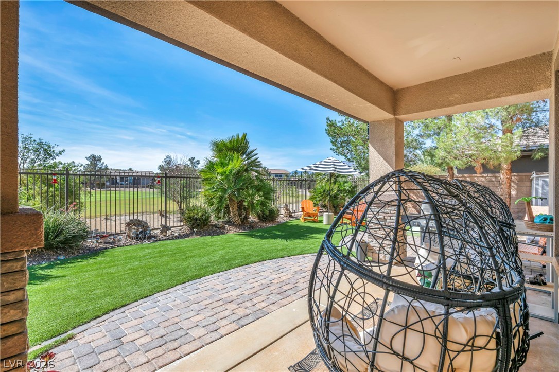 7405 Bugler Swan Way