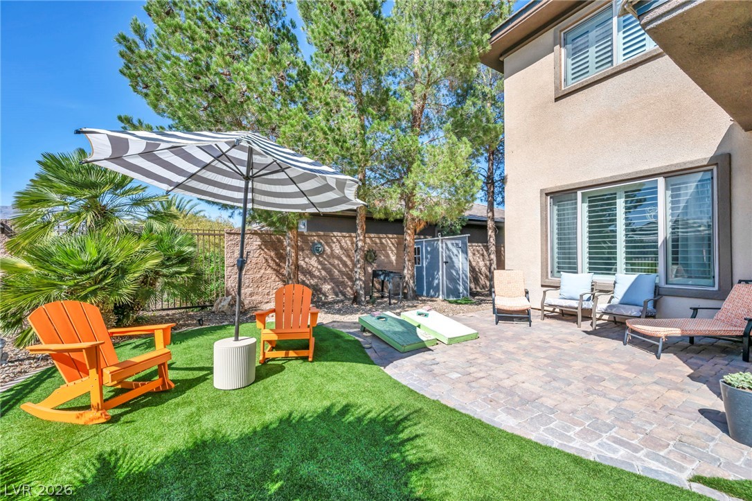 7405 Bugler Swan Way