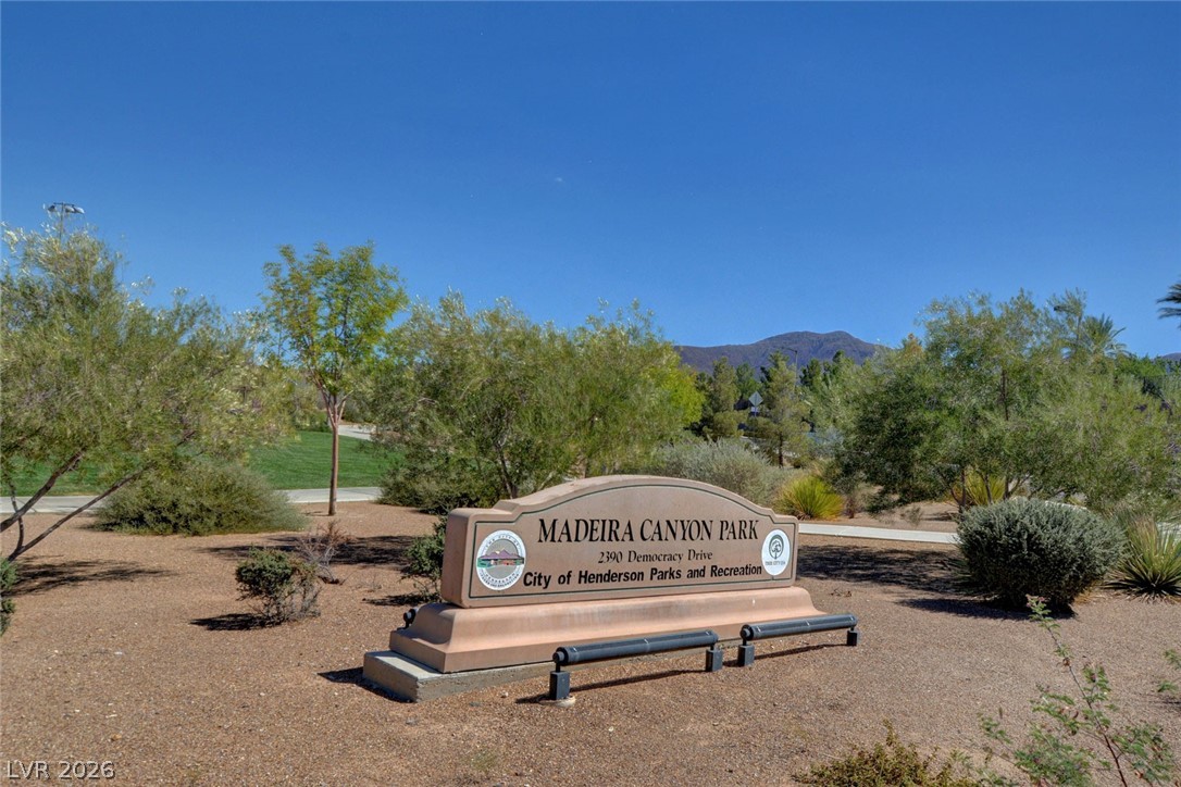 2173 De Narvik Drive