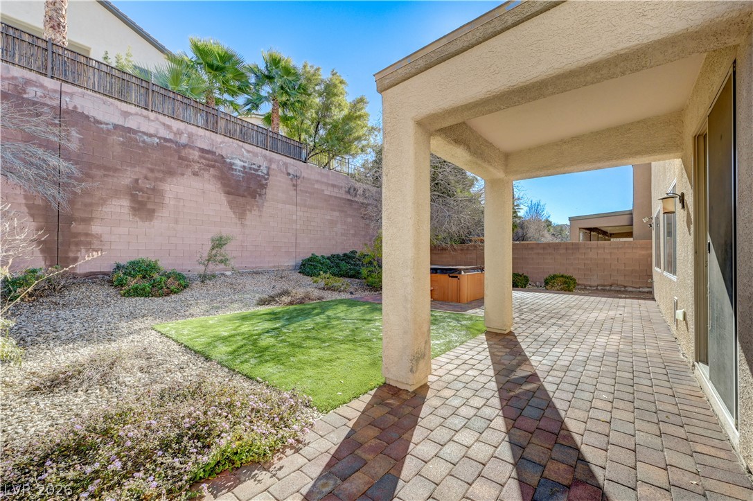 2173 De Narvik Drive