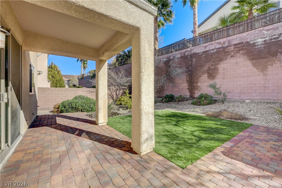 2173 De Narvik Drive