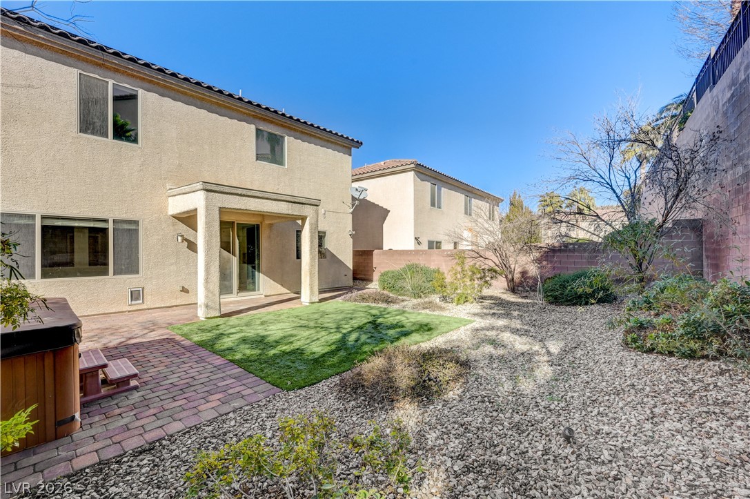 2173 De Narvik Drive