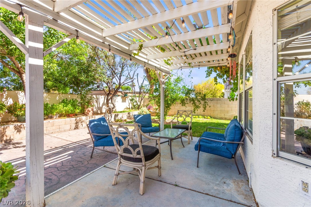 2512 Vista Mar Drive