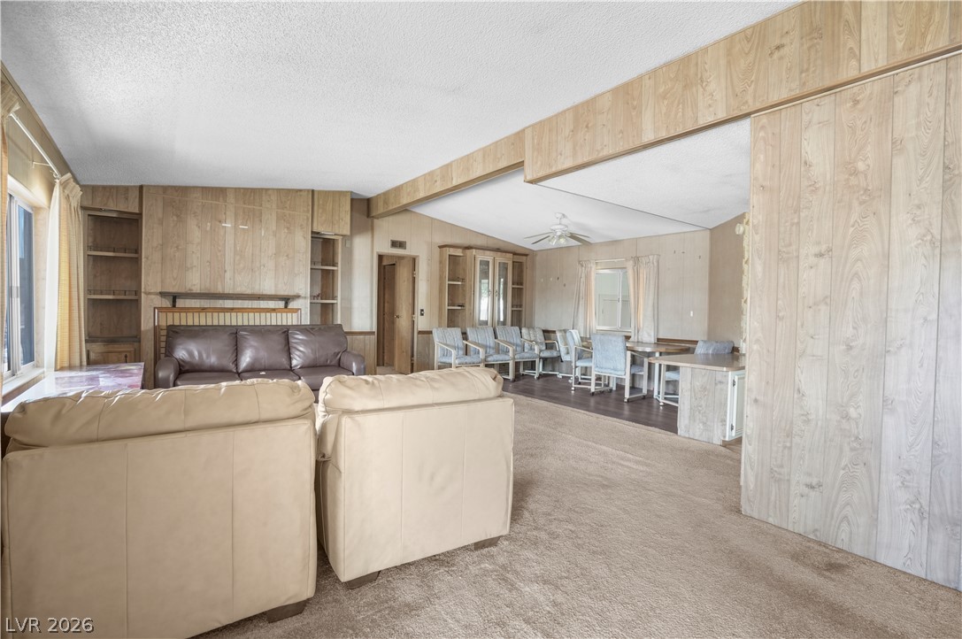 5428 Tres Piedras Road
