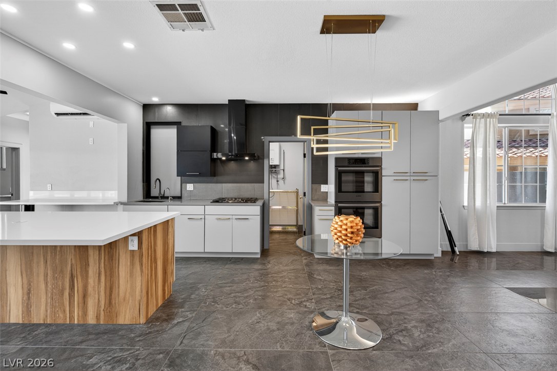 1501 Breeze Canyon Drive
