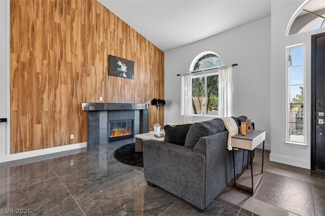 1501 Breeze Canyon Drive