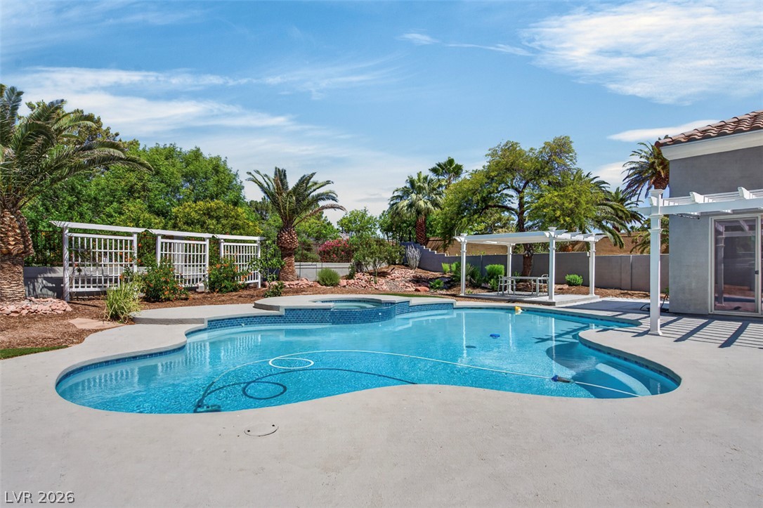 1501 Breeze Canyon Drive