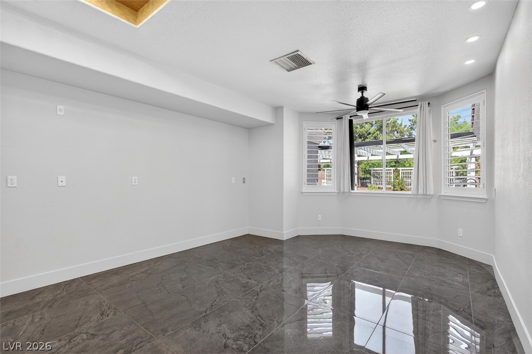 1501 Breeze Canyon Drive