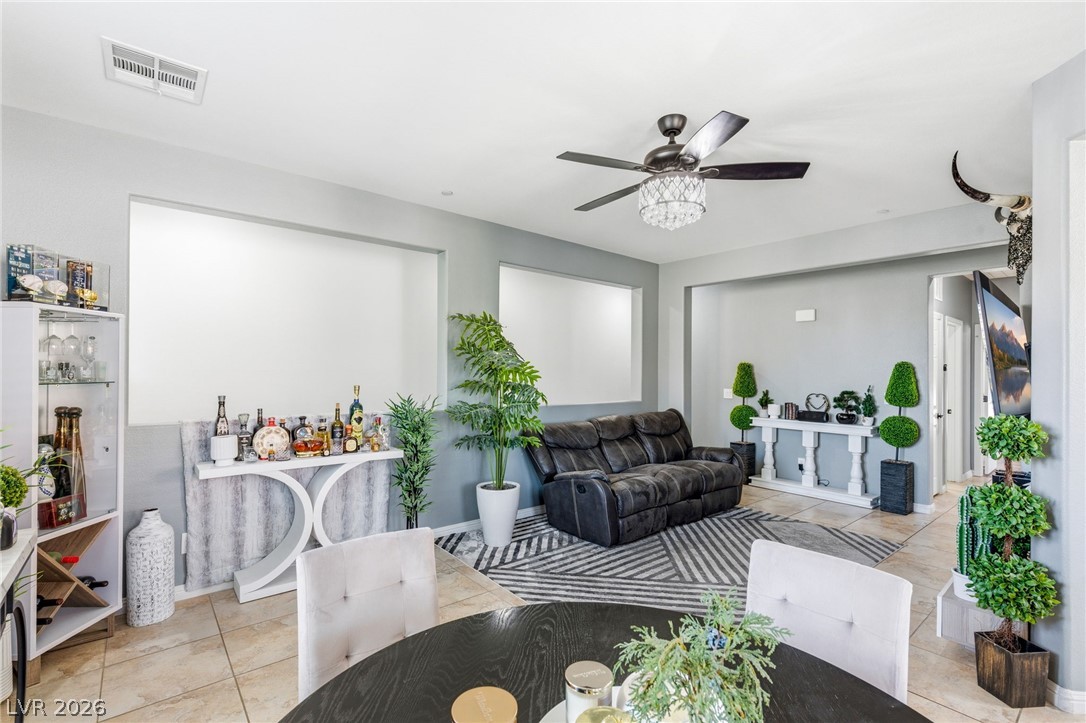 8433 Insignia Avenue 101