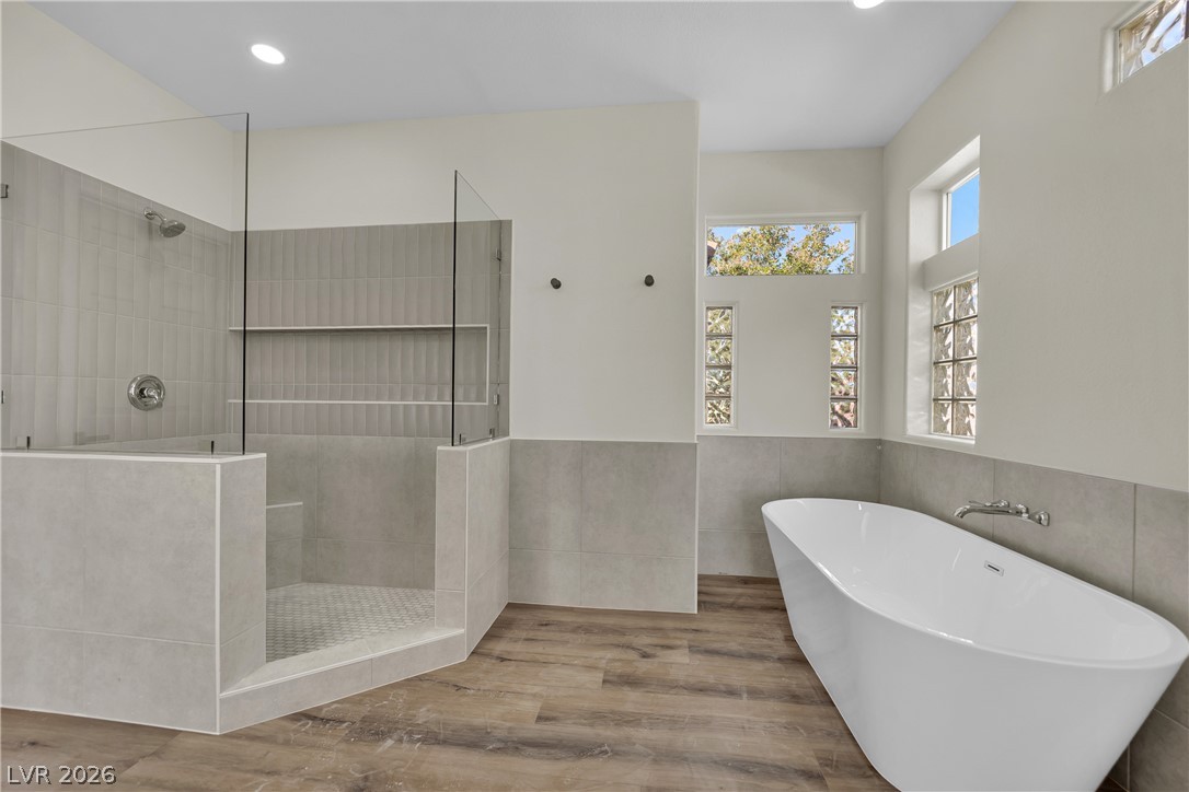 2900 Forest Grove Drive