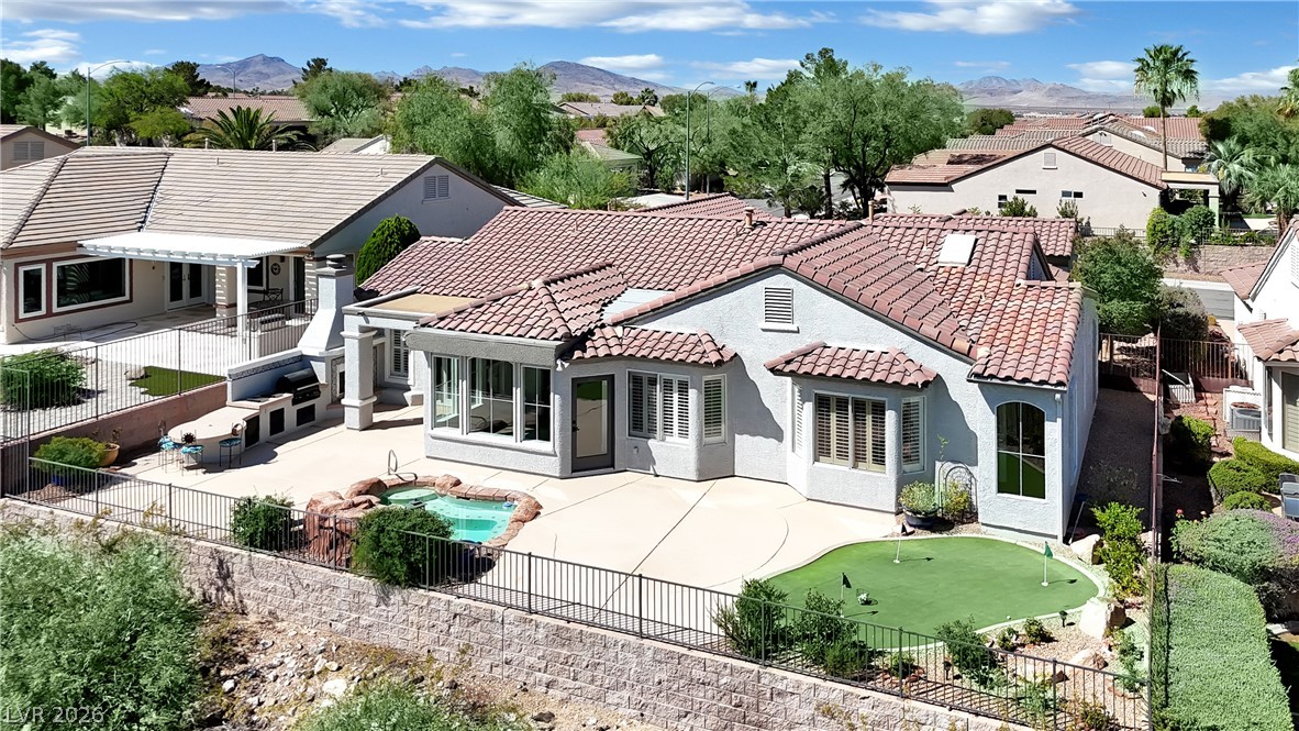 2900 Forest Grove Drive