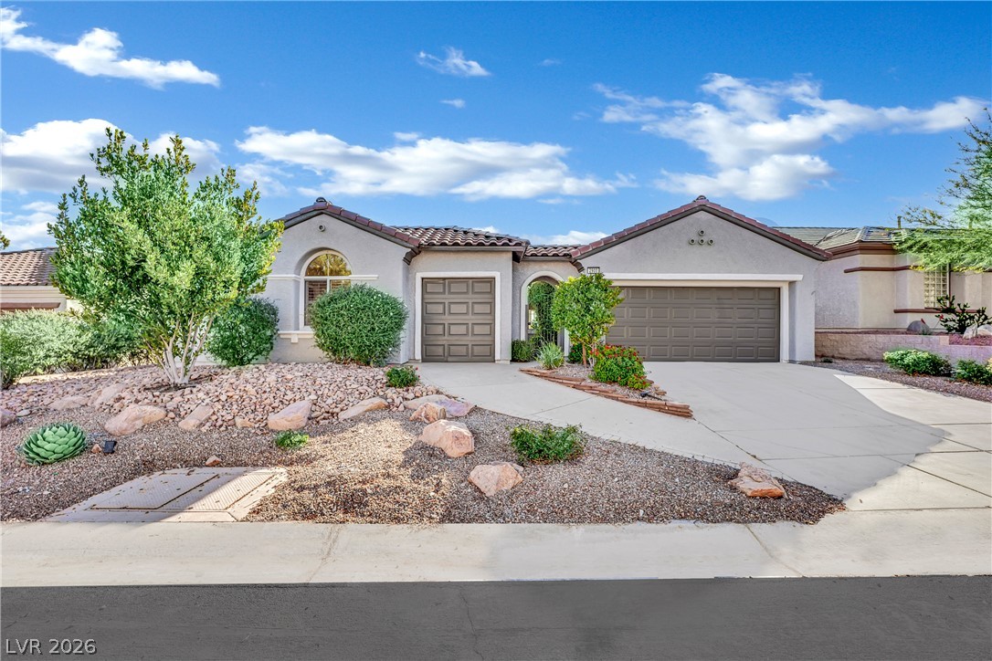 2900 Forest Grove Drive