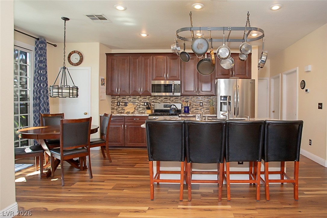 1075 Colgate Lane