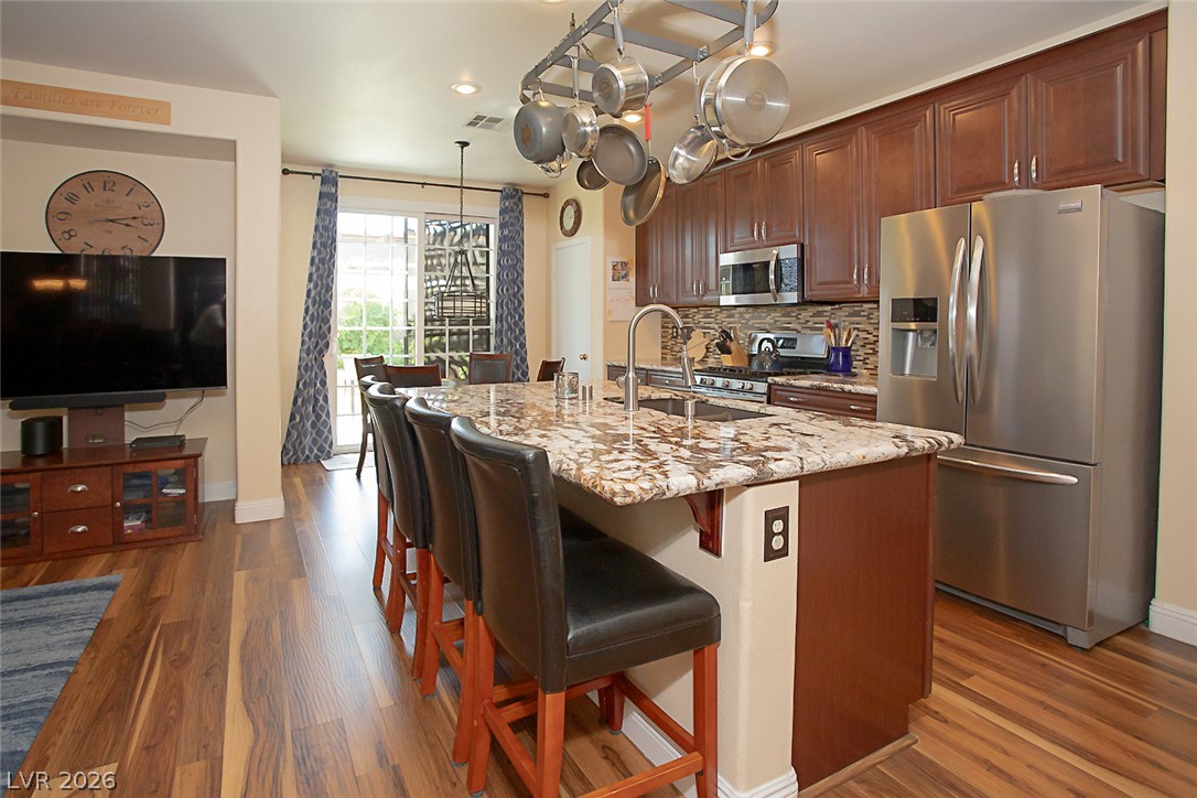 1075 Colgate Lane