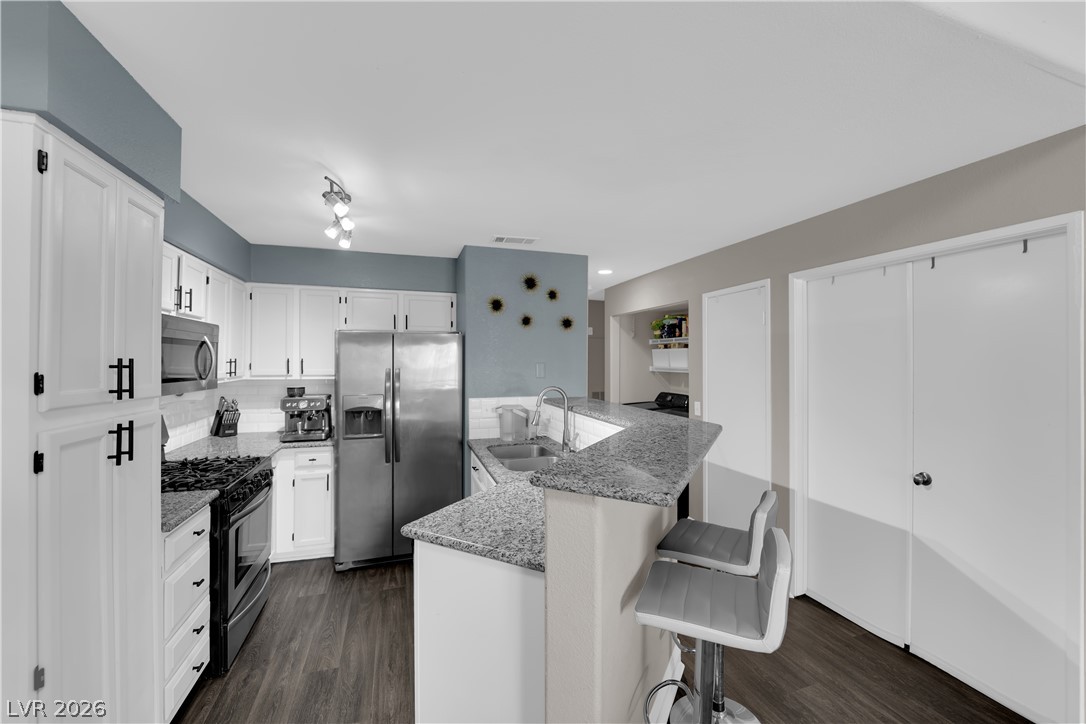 5415 West Harmon Avenue 2197
