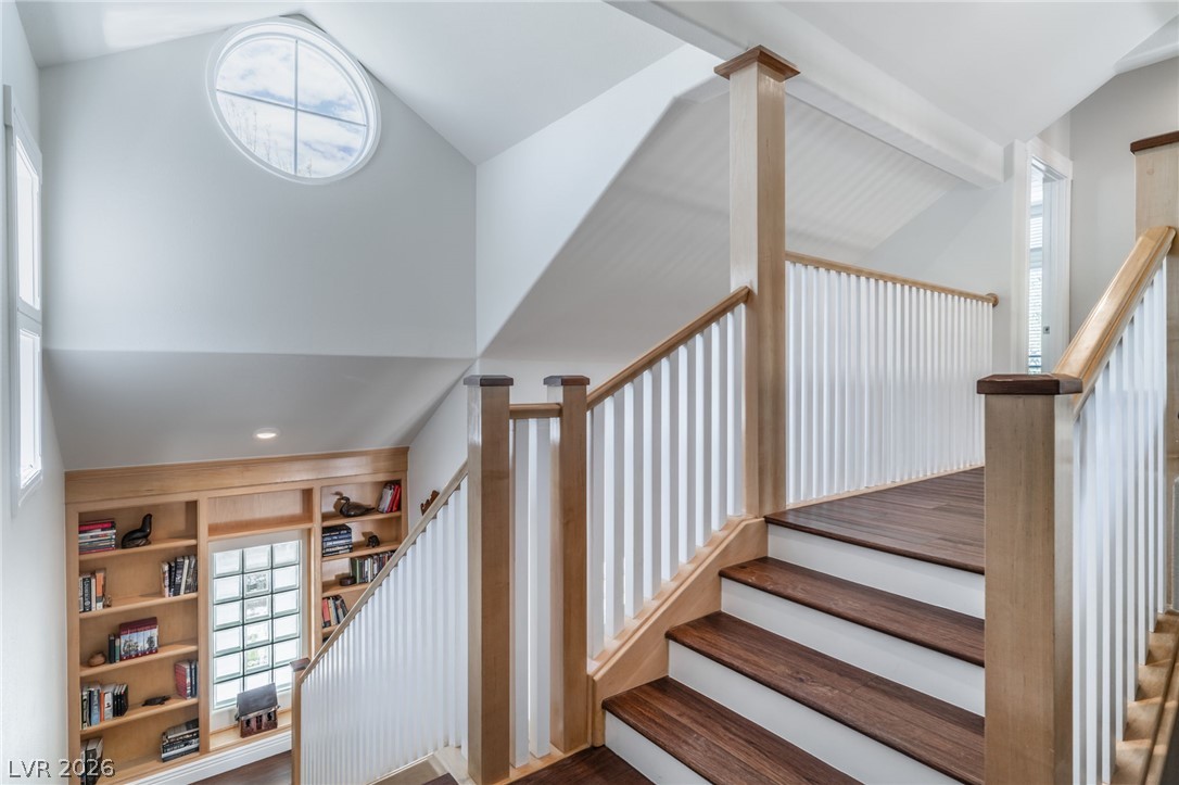 1908 Soaring Court