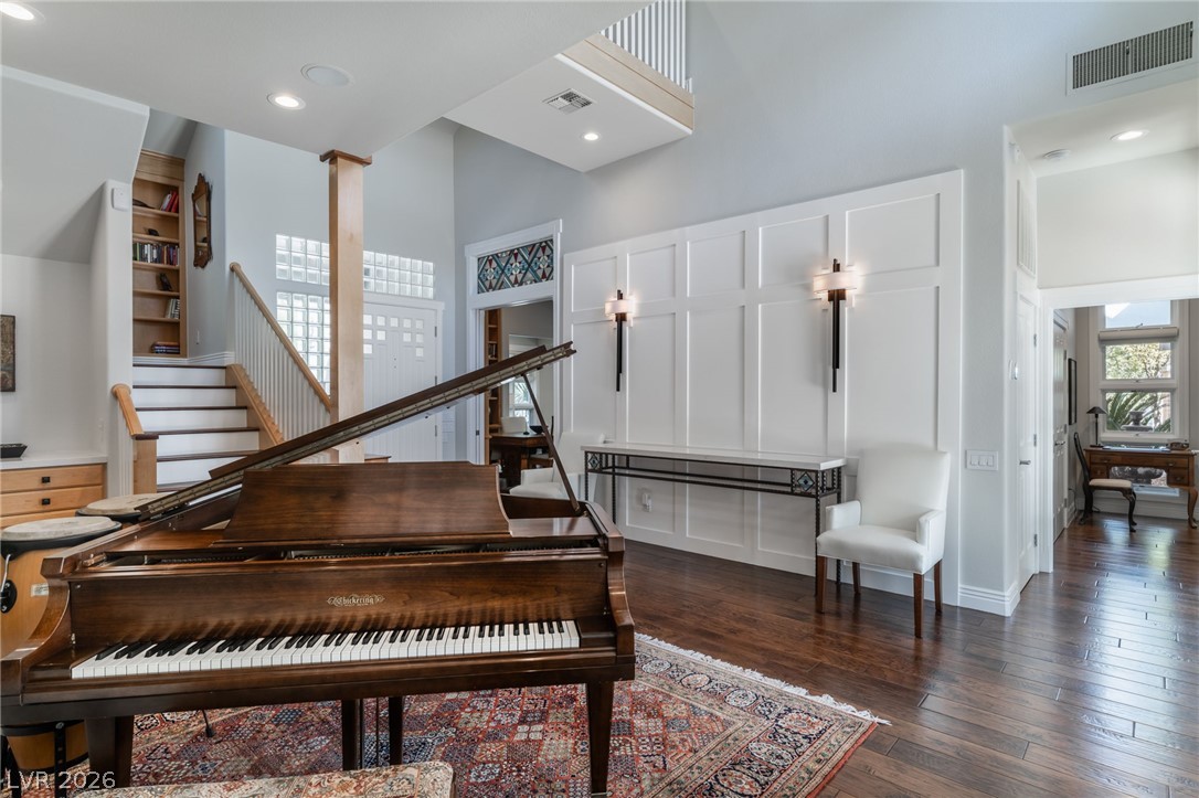 1908 Soaring Court