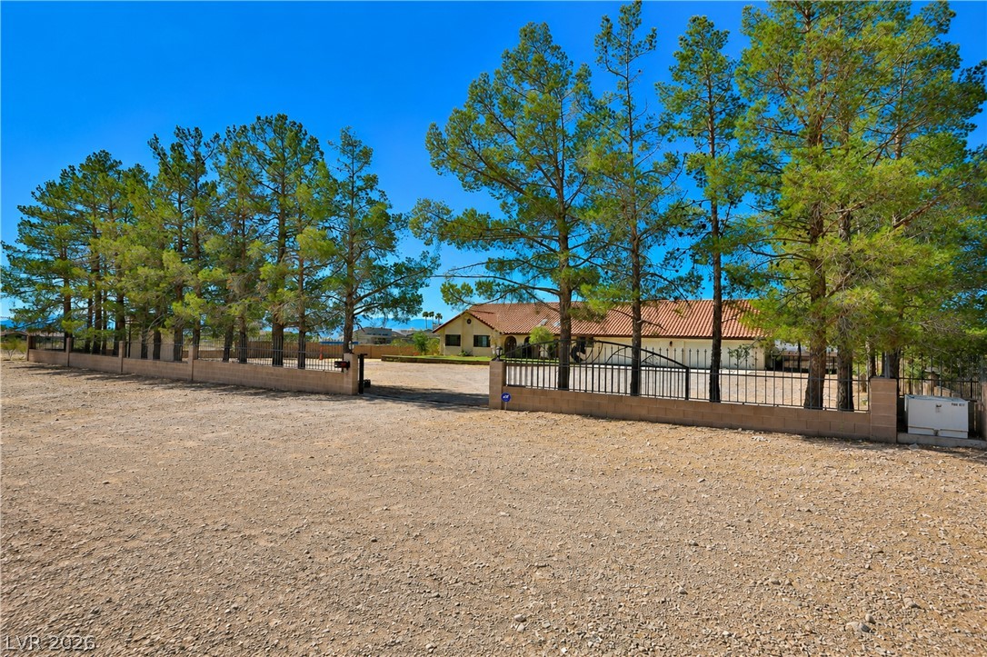 4325 West Pebble Road