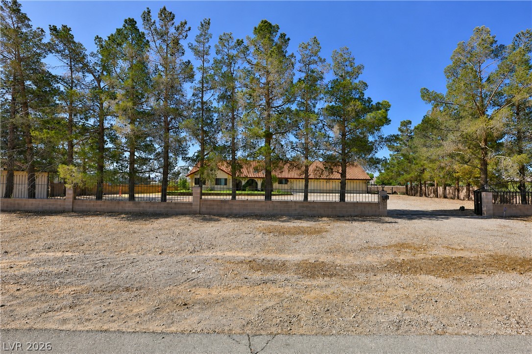 4325 West Pebble Road