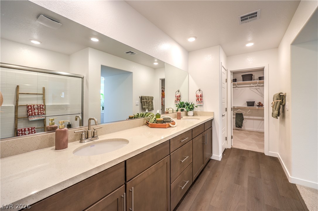 3837 Hibiscus Haven Avenue