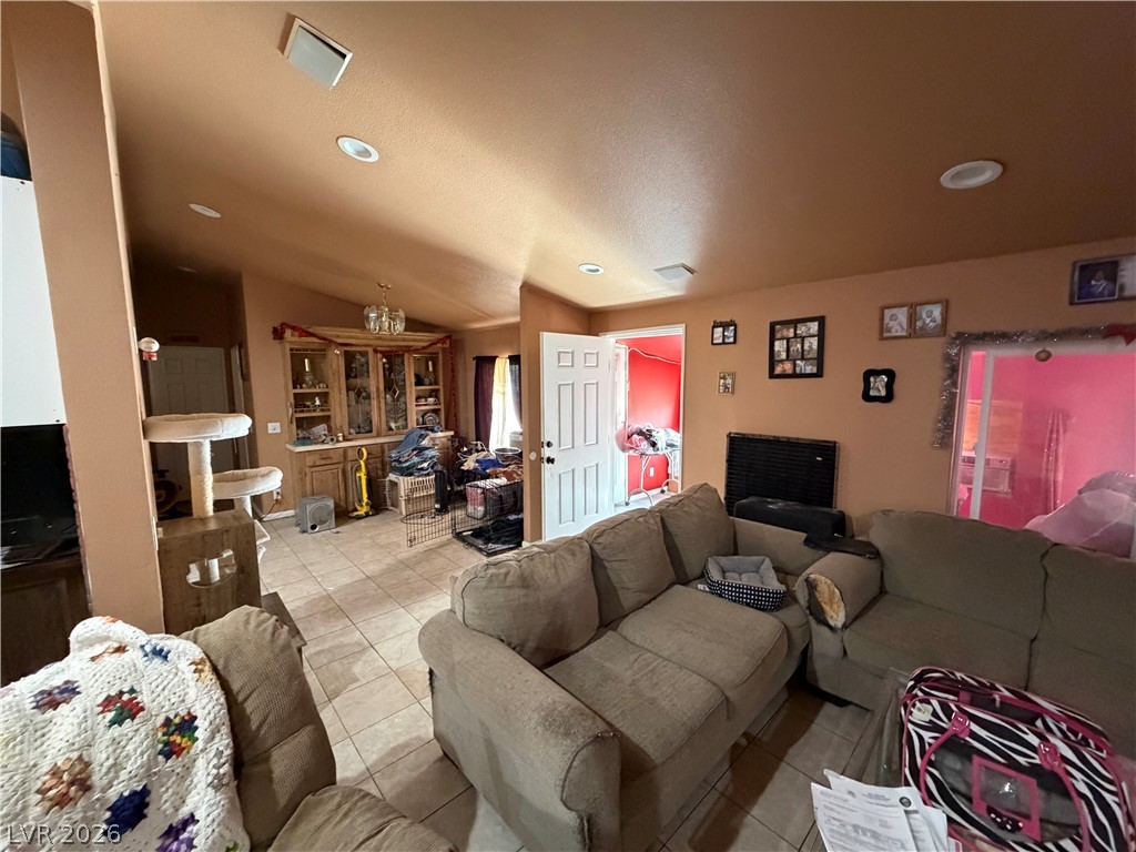 6054 Bluehill Avenue
