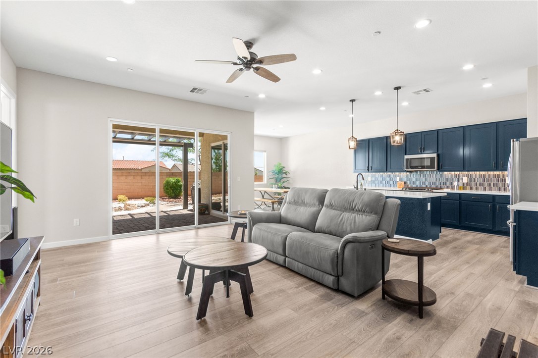 8956 Skye Canyon Ranch Street