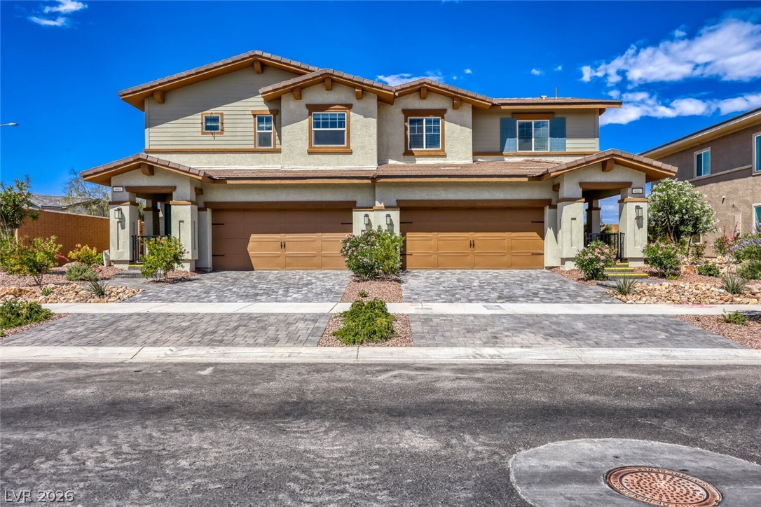 911 Cadence View Way