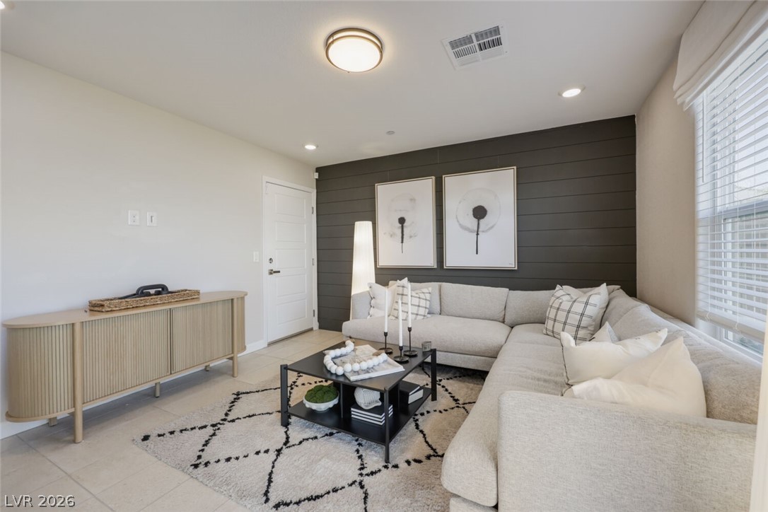911 Cadence View Way