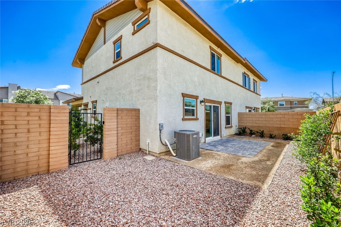 911 Cadence View Way