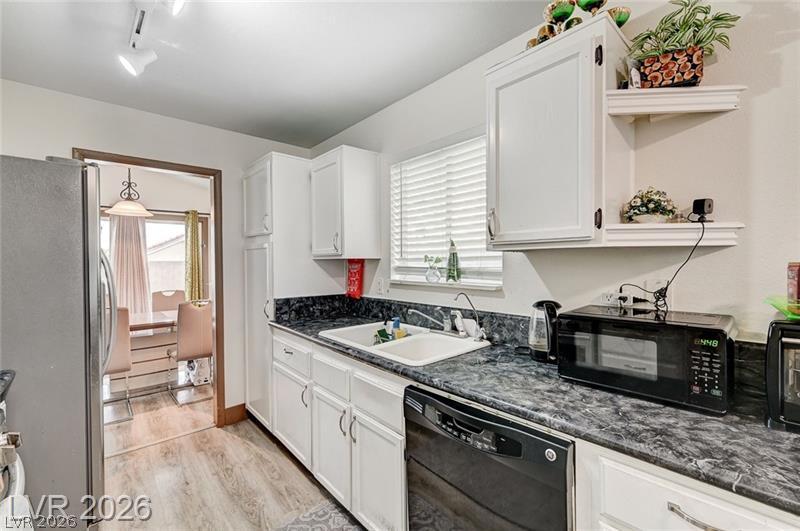1508 Lilac Breeze Circle