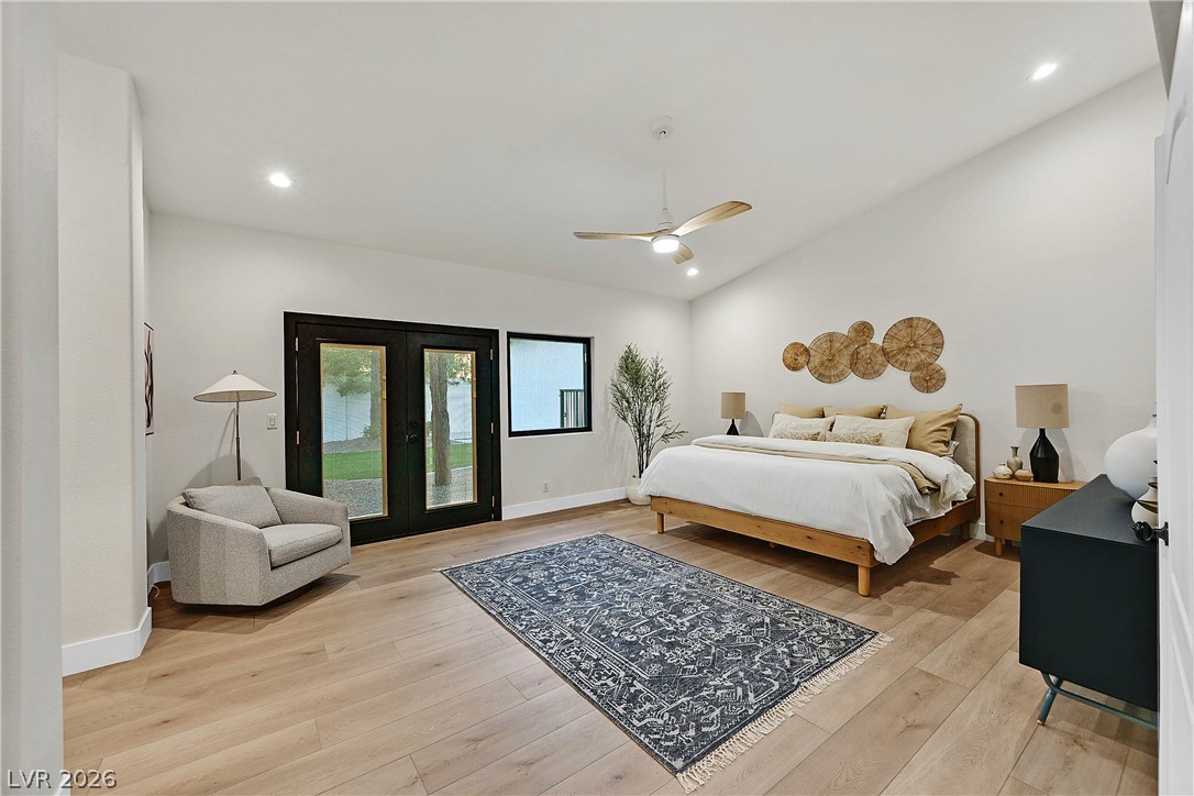 206 East Mesa Verde Lane