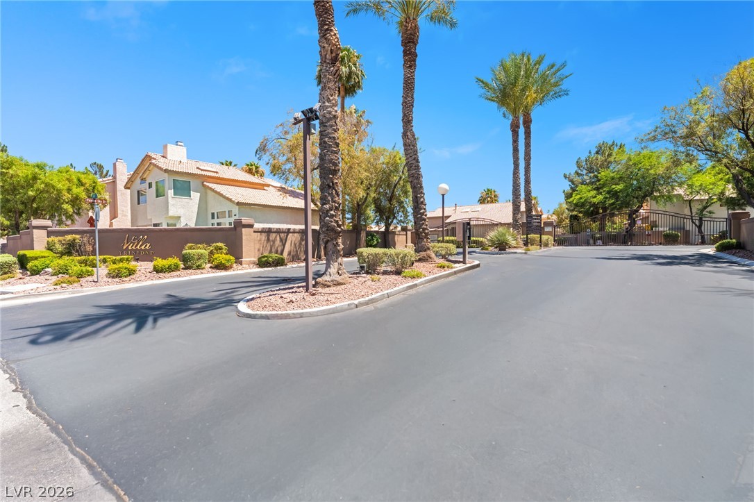 5441 Desert Valley Drive