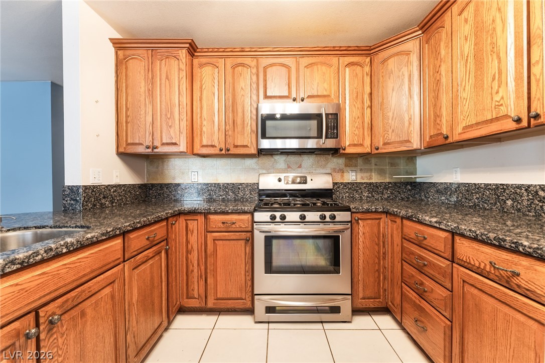 5441 Desert Valley Drive