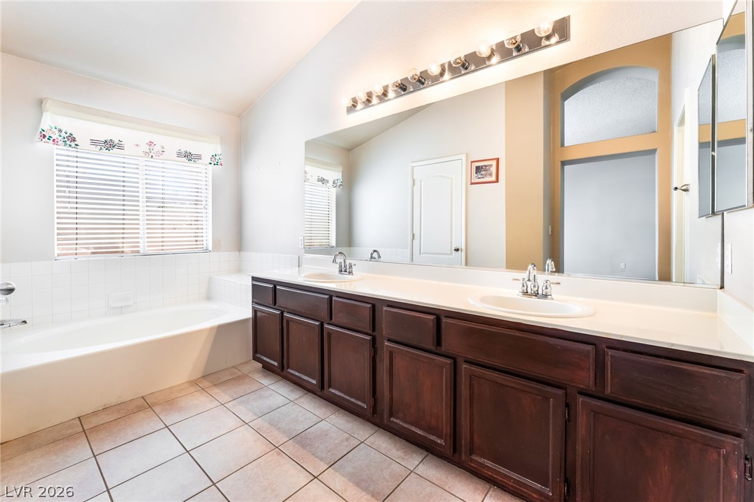 5441 Desert Valley Drive