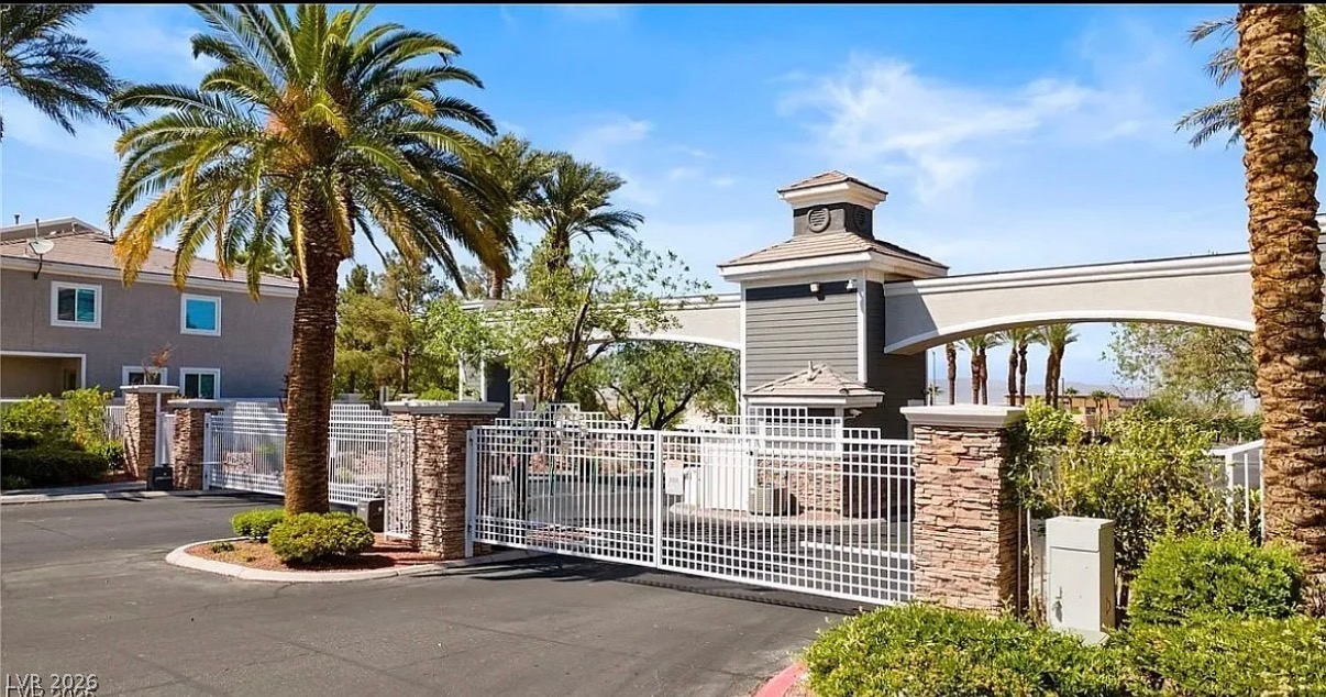 237 Kindred Point Court