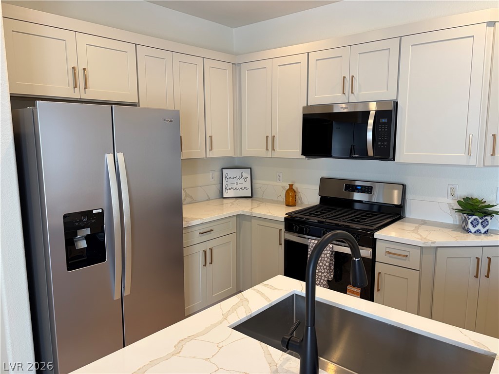 237 Kindred Point Court