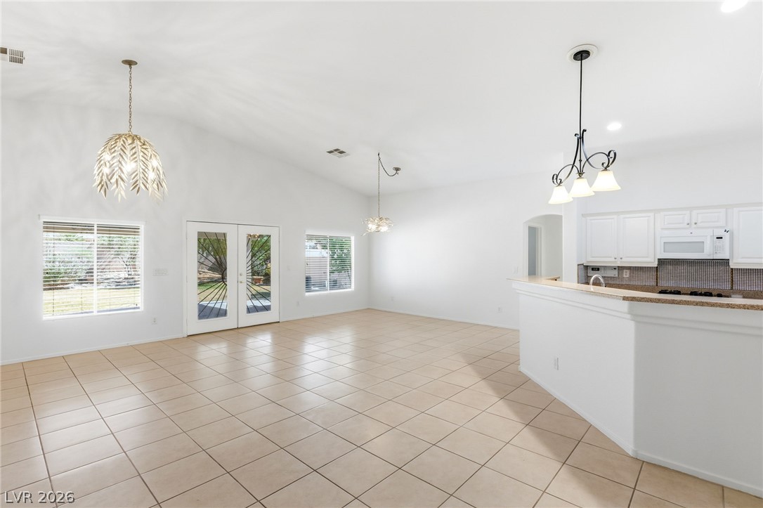 4928 Orchard Sky Avenue