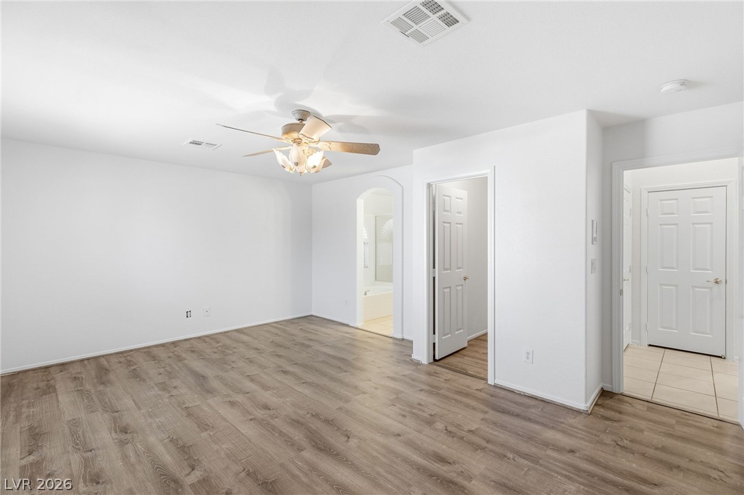 4928 Orchard Sky Avenue