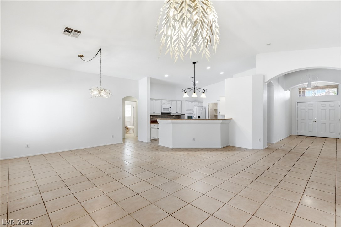 4928 Orchard Sky Avenue