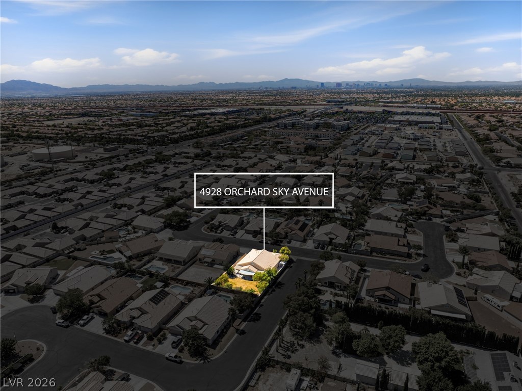 4928 Orchard Sky Avenue