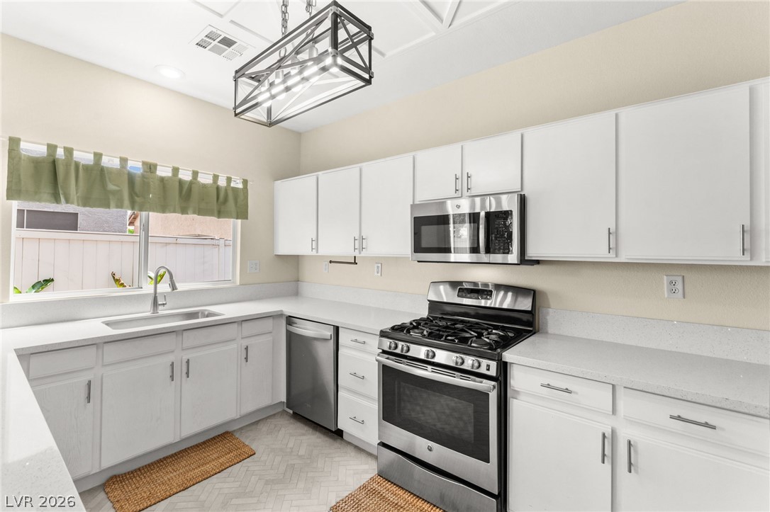 5430 Dianthus Court