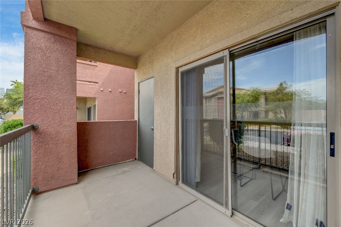 8000 Badura Avenue 1035