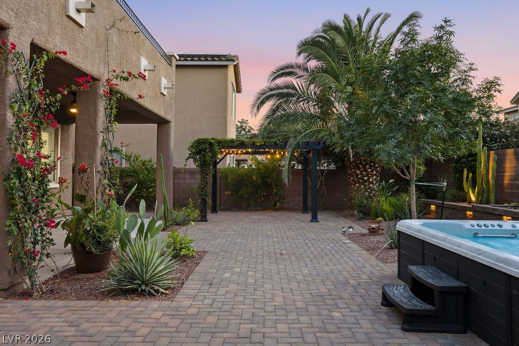 3744 White Lion Lane