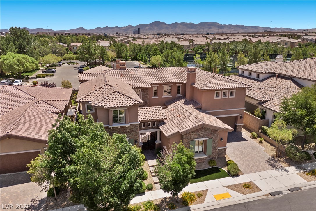 8 Tea Olive Drive