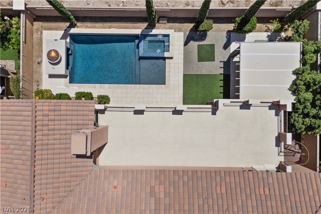 8 Tea Olive Drive