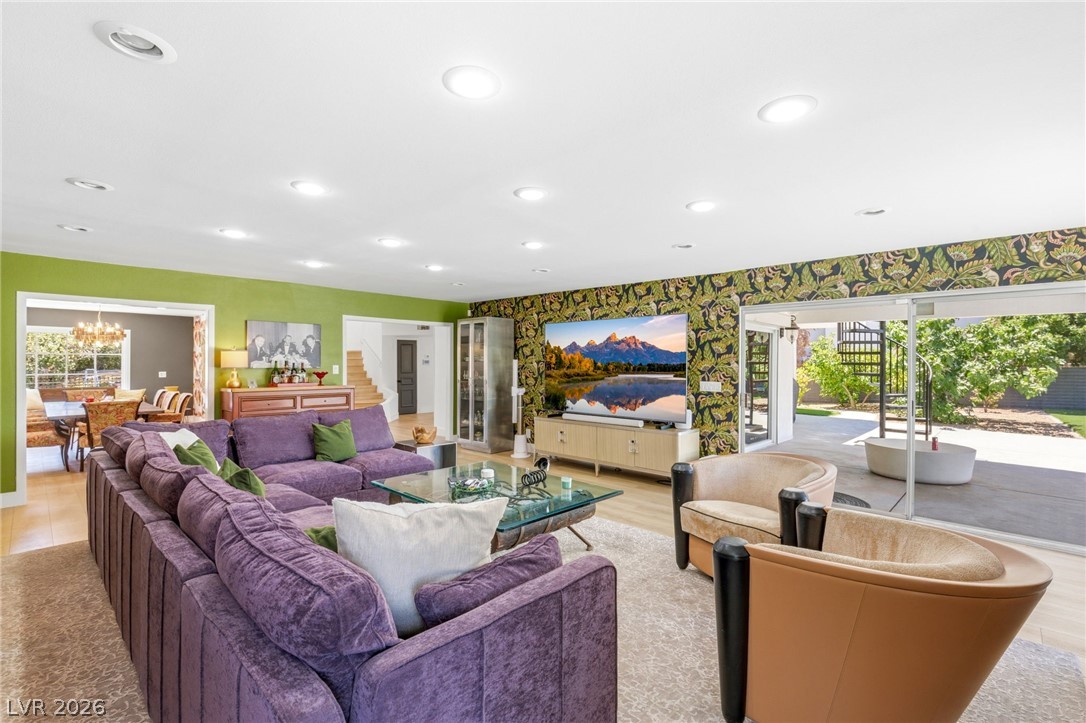 2058 Mohigan Way