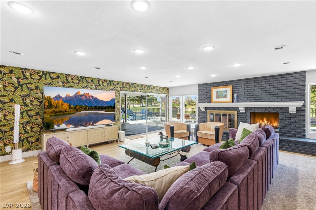 2058 Mohigan Way