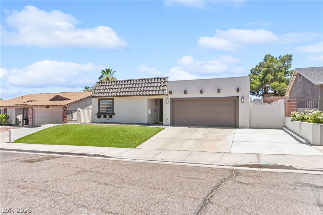 5133 Laurelwood Avenue
