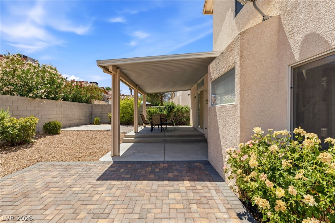 8721 Country View Avenue