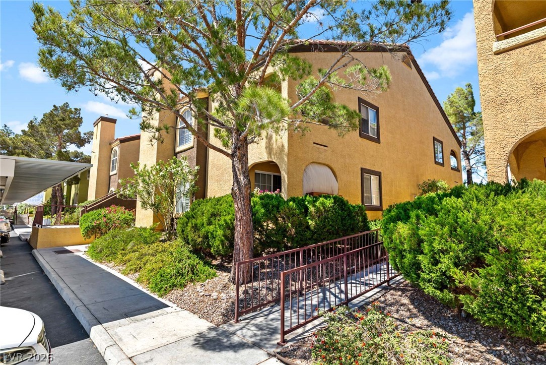 7950 West Flamingo Road 1081